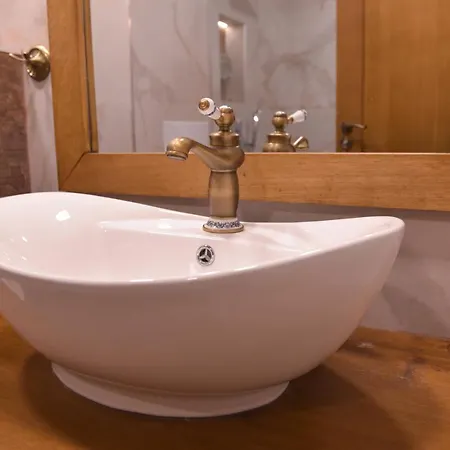 лукс * Banszko