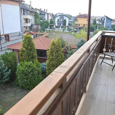 лукс Apartman