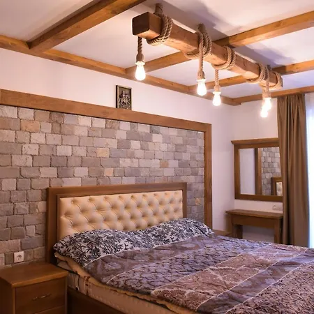лукс Apartman